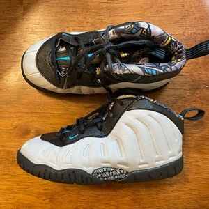 Nike Air Foamposite One Graffiti  size 8c